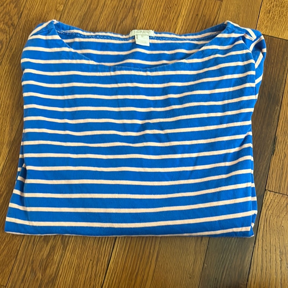 J. Crew boat neck heavy cotton shirt with slits on the side! Size S. ✨✨